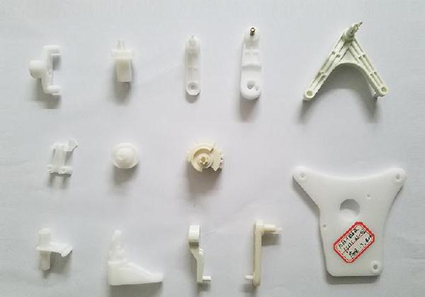 汽车模具